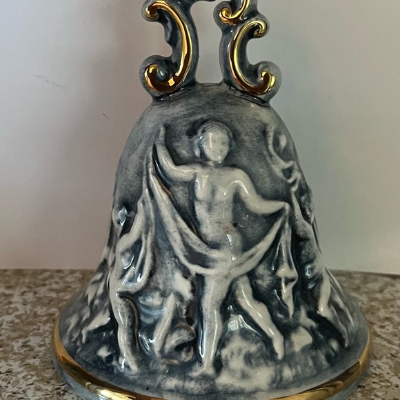 R. Capodimonte Bell Mint - Picture 3 of 6